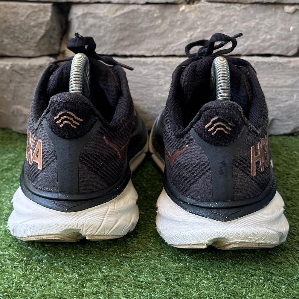 Hoka One One Black Clifton 9 Women’s Sneakers - Picture 5 of 12